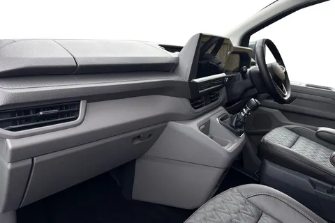 MF26FGN Volkswagen Campervan Commerce PRO Manual Thumbnail #9