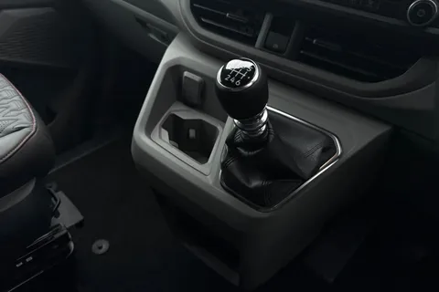 MF26FGN Volkswagen Campervan Commerce PRO Manual Thumbnail #20