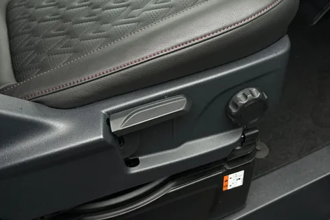 MF26FGN Volkswagen Campervan Commerce PRO Manual Thumbnail #34