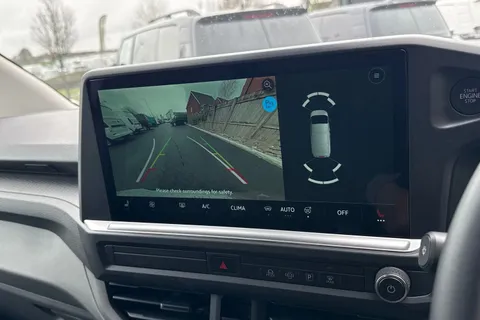 MF26FGN Volkswagen Campervan Commerce PRO Manual Thumbnail #37