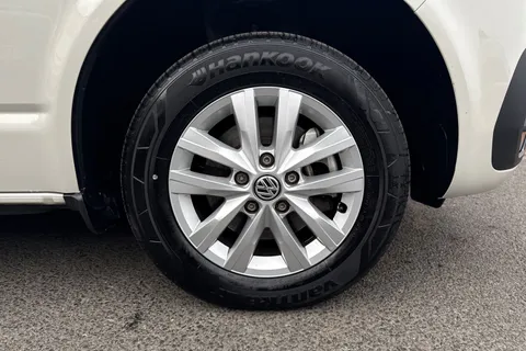 10 of 64 for Volkswagen Transporter 2.0 TDI 110 Highline 4 Berth Camper