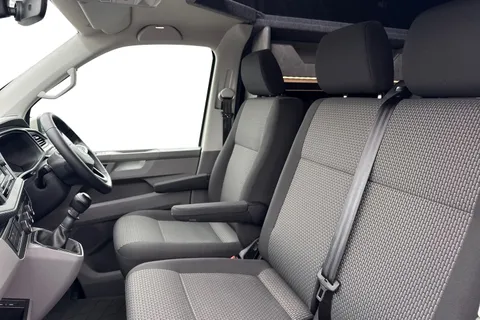 16 of 64 for Volkswagen Transporter 2.0 TDI 110 Highline 4 Berth Camper