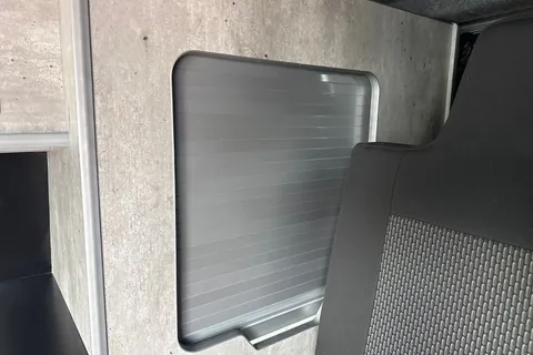 46 of 64 for Volkswagen Transporter 2.0 TDI 110 Highline 4 Berth Camper