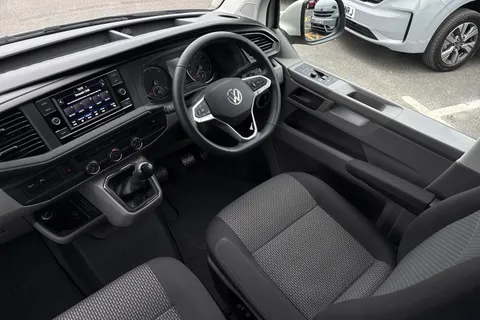 57 of 64 for Volkswagen Transporter 2.0 TDI 110 Highline 4 Berth Camper