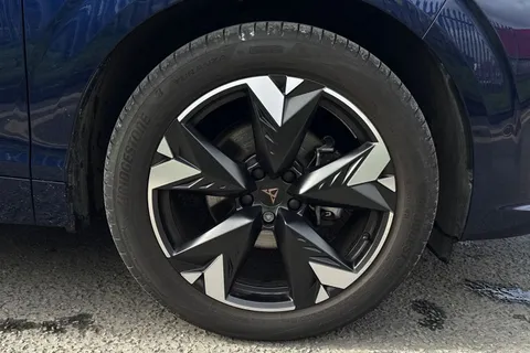 KP25OYE CUPRA Terramar 1.5 eTSI V2 DSG Euro 6 (s/s) 5dr Thumbnail #14