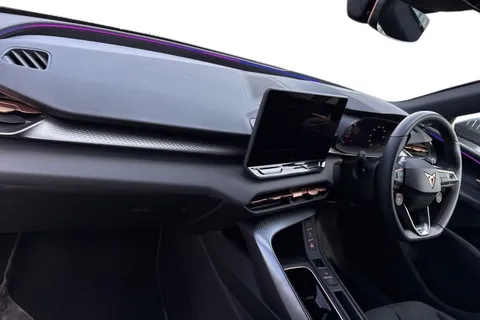 KP25OYE CUPRA Terramar 1.5 eTSI V2 DSG Euro 6 (s/s) 5dr Thumbnail #16