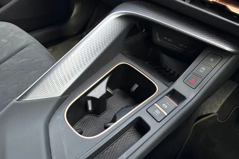 KP25OYE CUPRA Terramar 1.5 eTSI V2 DSG Euro 6 (s/s) 5dr Thumbnail #24