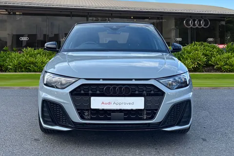 PY24KXN Audi A1 Black Edition 25 TFSI 95 PS 5-speed Thumbnail #7