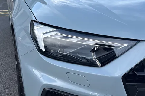 PY24KXN Audi A1 Black Edition 25 TFSI 95 PS 5-speed Thumbnail #10