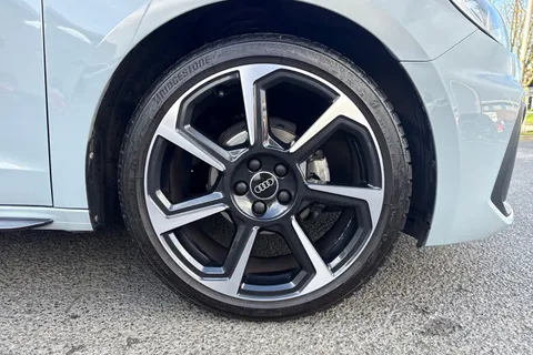 PY24KXN Audi A1 Black Edition 25 TFSI 95 PS 5-speed Thumbnail #14