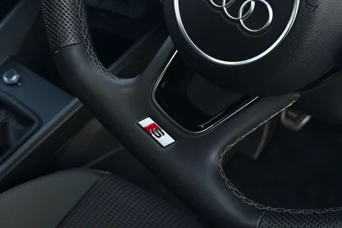 PY24KXN Audi A1 Black Edition 25 TFSI 95 PS 5-speed Thumbnail #39