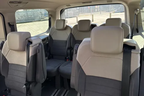 PF75AUU Volkswagen Multivan 2.0 TDI Style 5dr LWB DSG Thumbnail #19