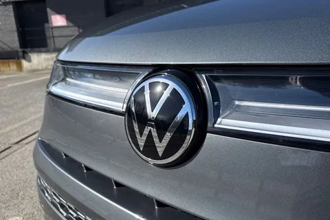 PF75AUU Volkswagen Multivan 2.0 TDI Style 5dr LWB DSG Thumbnail #27