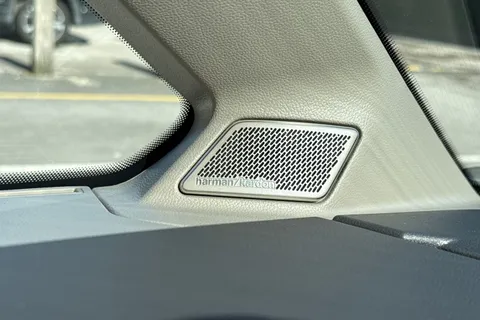 PF75AUU Volkswagen Multivan 2.0 TDI Style 5dr LWB DSG Thumbnail #56