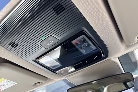 PF75AUU Volkswagen Multivan 2.0 TDI Style 5dr LWB DSG Thumbnail #61