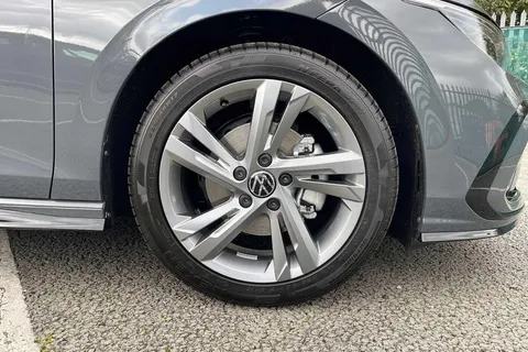 CX73ONH Volkswagen Golf 1.5 TSI (130ps) R-Line EVO Thumbnail #7