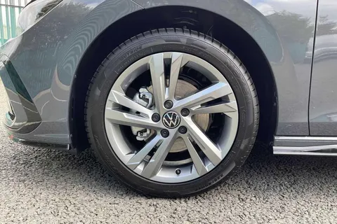 CX73ONH Volkswagen Golf 1.5 TSI (130ps) R-Line EVO Thumbnail #23