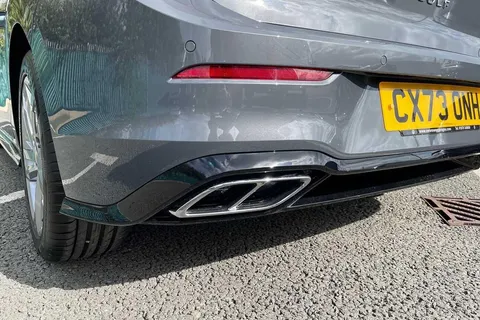 CX73ONH Volkswagen Golf 1.5 TSI (130ps) R-Line EVO Thumbnail #30