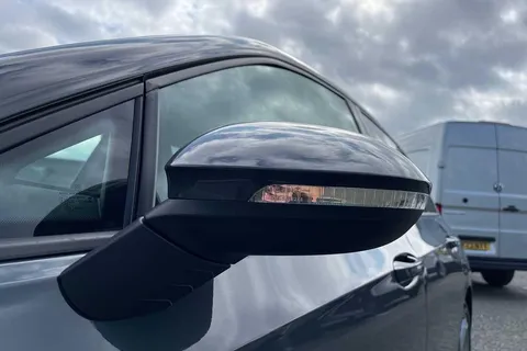 CX73ONH Volkswagen Golf 1.5 TSI (130ps) R-Line EVO Thumbnail #34