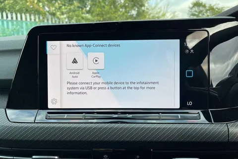 CX73ONH Volkswagen Golf 1.5 TSI (130ps) R-Line EVO Thumbnail #44