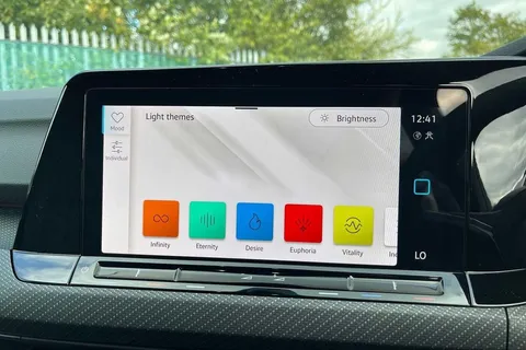 CX73ONH Volkswagen Golf 1.5 TSI (130ps) R-Line EVO Thumbnail #48