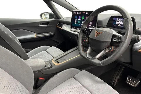 KS25YDU CUPRA Born e-Boost 77kWh V3 Auto 5dr (5 Seat) Thumbnail #6