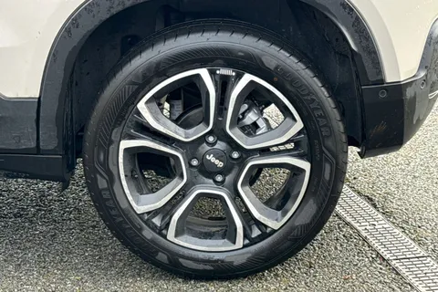 GU75LMF Jeep Avenger 1.2 Summit Euro 6 (s/s) 5dr Thumbnail #15