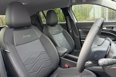 GU75LMF Jeep Avenger 1.2 Summit Euro 6 (s/s) 5dr Thumbnail #25