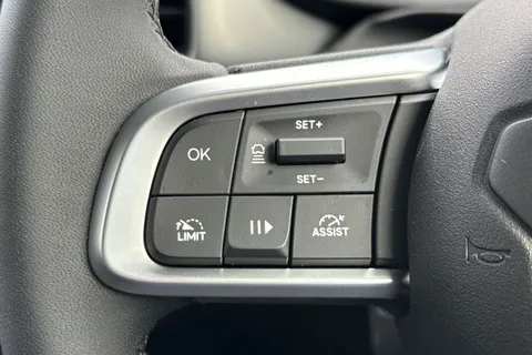 GU75LMF Jeep Avenger 1.2 Summit Euro 6 (s/s) 5dr Thumbnail #39