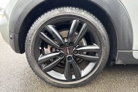 YE66RCO Mini Hatch 1.5 Cooper Hatchback 3dr Petrol Manual Euro 6 (s/s) (136 ps) Thumbnail #9