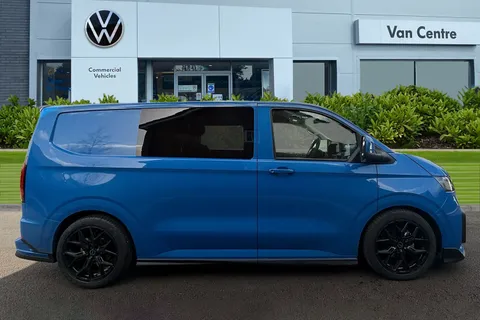 MF26FJU Volkswagen Campervan Commerce PRO auto Thumbnail #4