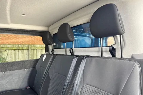 MF26FJU Volkswagen Campervan Commerce PRO auto Thumbnail #14