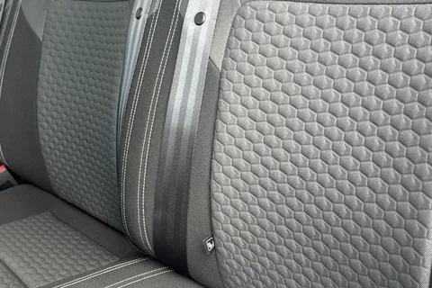 MF26FJU Volkswagen Campervan Commerce PRO auto Thumbnail #33