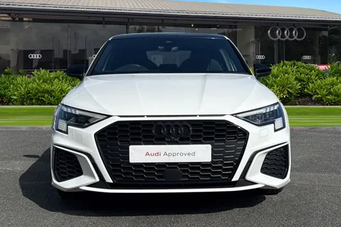 RA73BNU Audi A3 Sportback Black Edition 35 TFSI  150 PS S tronic Thumbnail #6
