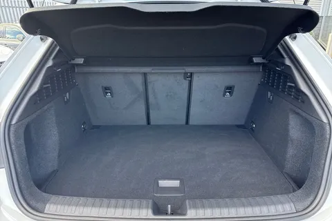 RA73BNU Audi A3 Sportback Black Edition 35 TFSI  150 PS S tronic Thumbnail #7