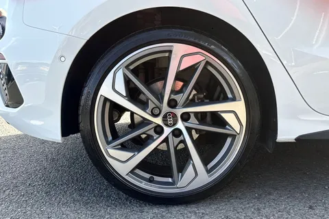 RA73BNU Audi A3 Sportback Black Edition 35 TFSI  150 PS S tronic Thumbnail #11