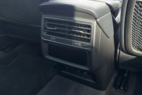 PY23VDJ Audi Q7 MY23.5 S line 50 TDI quattro 286 PS tiptronic Thumbnail #38