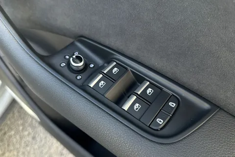 PY23VDJ Audi Q7 MY23.5 S line 50 TDI quattro 286 PS tiptronic Thumbnail #43