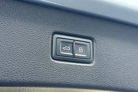 PY23VDJ Audi Q7 MY23.5 S line 50 TDI quattro 286 PS tiptronic Thumbnail #51