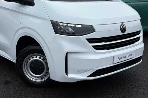 BG25EFB Volkswagen Transporter Commerce Plus 2.0 TDI 110 PS 6sp Manual Thumbnail #29