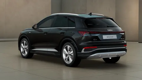  Audi Q4 e-tron 40 S line SUV 5dr Electric Auto 63kWh (204 ps) Thumbnail #2