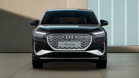  Audi Q4 e-tron 40 S line SUV 5dr Electric Auto 63kWh (204 ps) Thumbnail #5