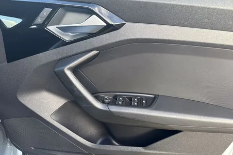 MM72FDP Audi A1 30 TFSI 110 S Line 5dr S Tronic Thumbnail #24