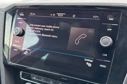 DE22UUG Volkswagen Passat 1.5 TSI EVO SEL 5dr DSG Thumbnail #50