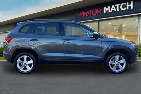 DC69RVV Škoda Karoq 1.0 TSI SE Euro 6 (s/s) 5dr Thumbnail #4