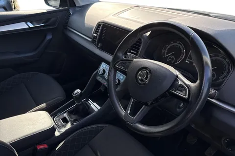 DC69RVV Škoda Karoq 1.0 TSI SE Euro 6 (s/s) 5dr Thumbnail #9
