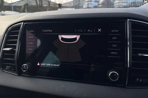 DC69RVV Škoda Karoq 1.0 TSI SE Euro 6 (s/s) 5dr Thumbnail #34