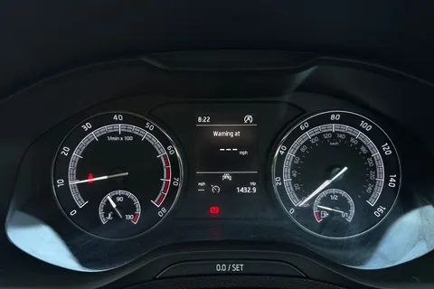 DC69RVV Škoda Karoq 1.0 TSI SE Euro 6 (s/s) 5dr Thumbnail #40