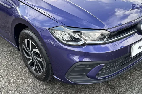 DA73OZL Volkswagen Polo 1.0 TSI Life 5dr Thumbnail #10