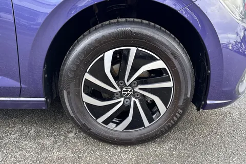 DA73OZL Volkswagen Polo 1.0 TSI Life 5dr Thumbnail #11